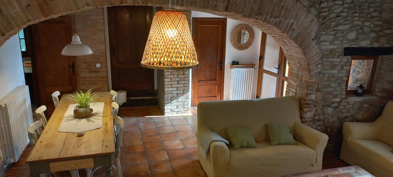La Fabrica De Targarona Villa San Pedro de Torelló Bagian luar foto